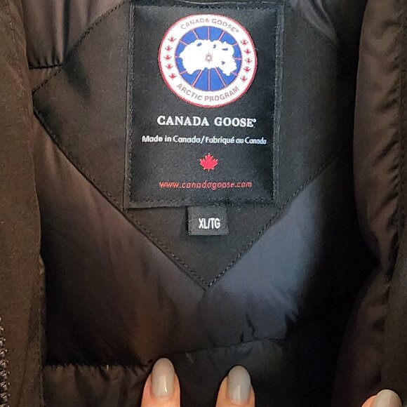 Canada Goose Kensington Parka - Picture 3 of 15